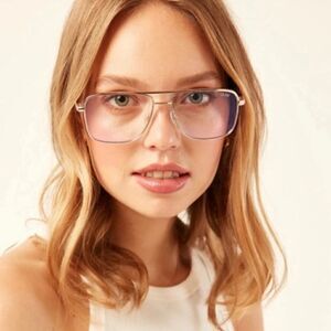 QUAY NWT Poster Boy Mini Blue Light Glasses gold and tortoise shell frame square